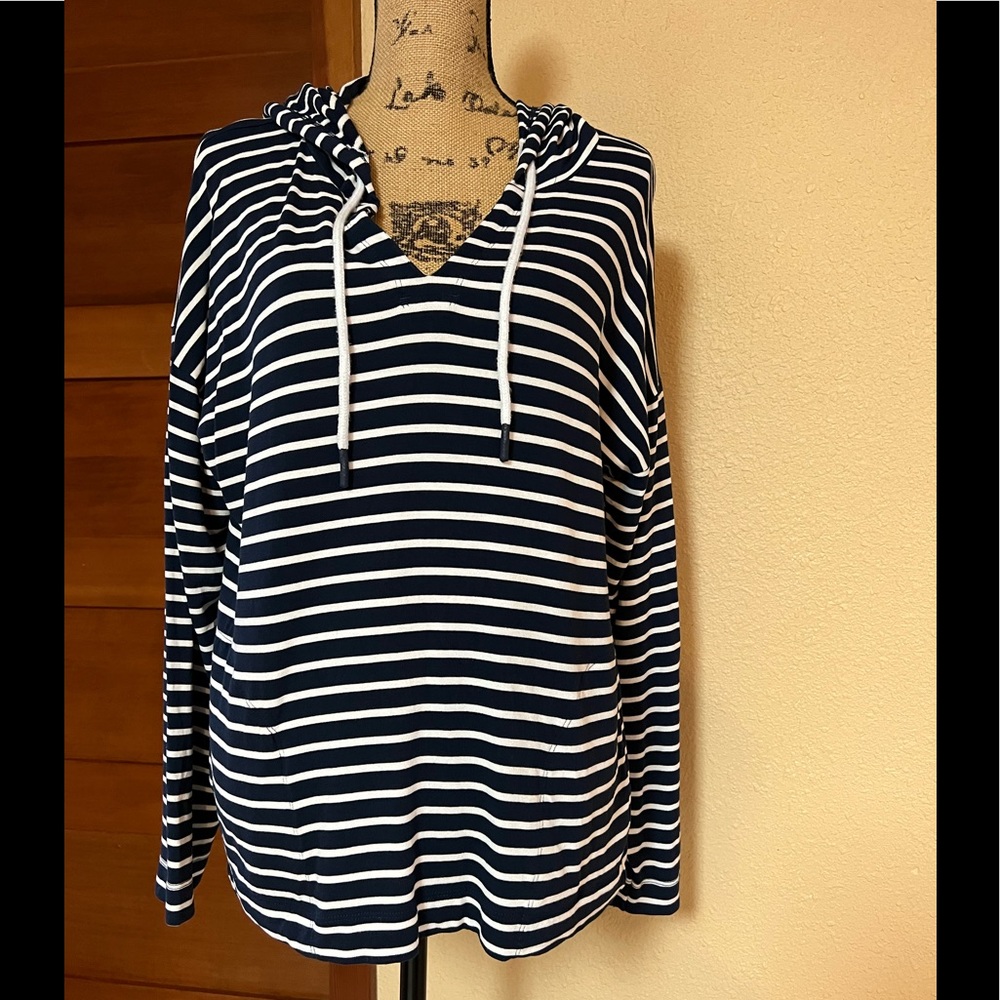 Buffalo Women’s Pulliver - Sz L